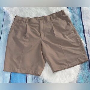 Nike golf shorts men’s size 38